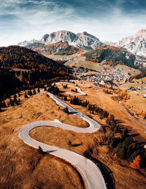 Alpine Roads in Italy Free Photo