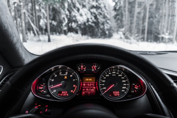 ESP OFF Drift Mode Snow Fun Car Dashboard Free Photo