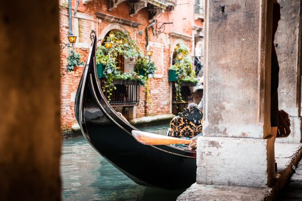 Venice Gondola, Italy Free Photo